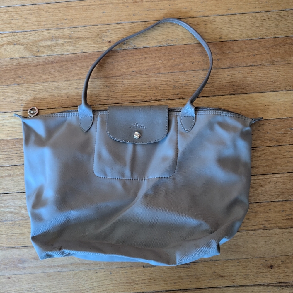 Longchamp La Planetes large tote in soft grey